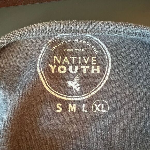 Native Youth Quilted Jersey Tee -Charcoal and Gray -
Size XL - Preloved - Picture 3 of 14